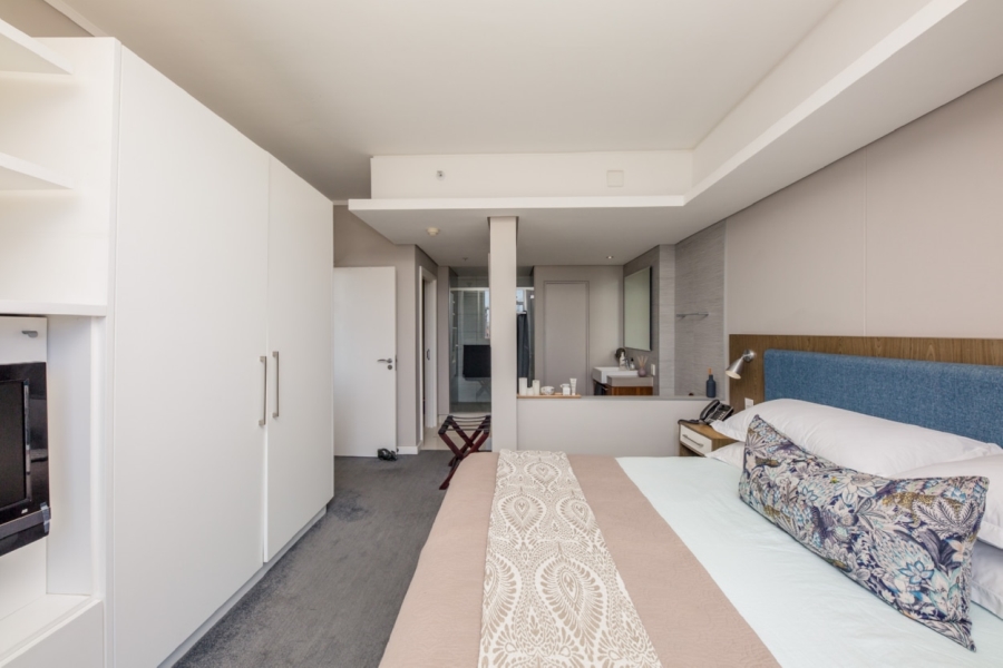 1 Bedroom Property for Sale in Foreshore Western Cape